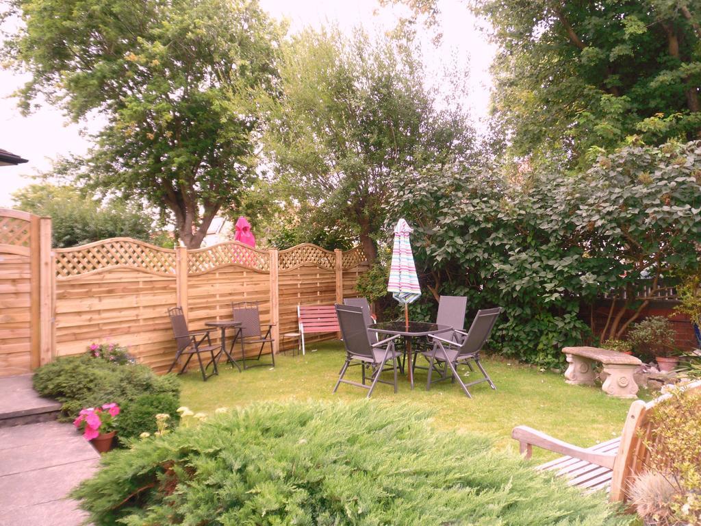 Claremont House Holiday Apartments Llandudno Zimmer foto